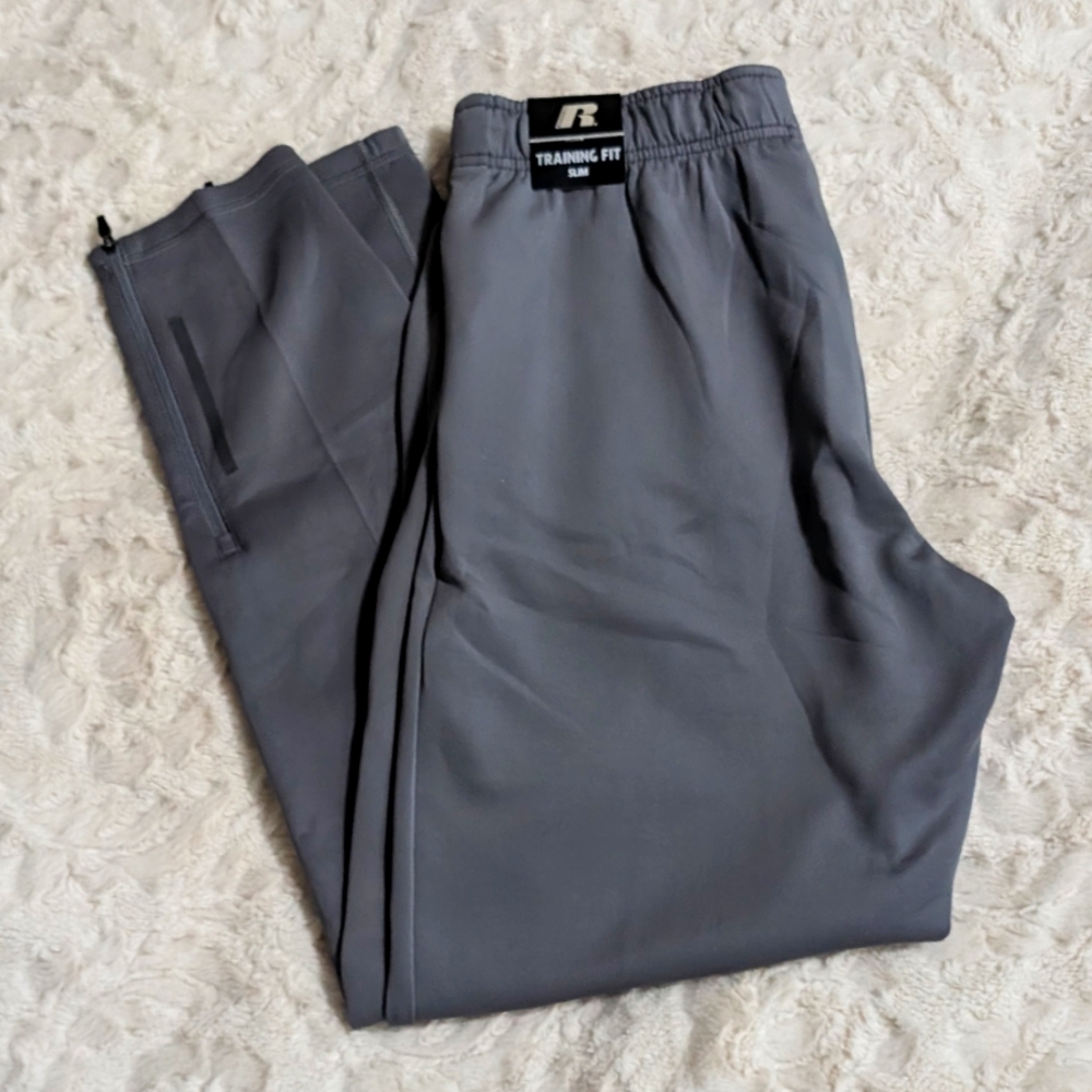 NWT Russ Training Fit Pants M 32-34 gray